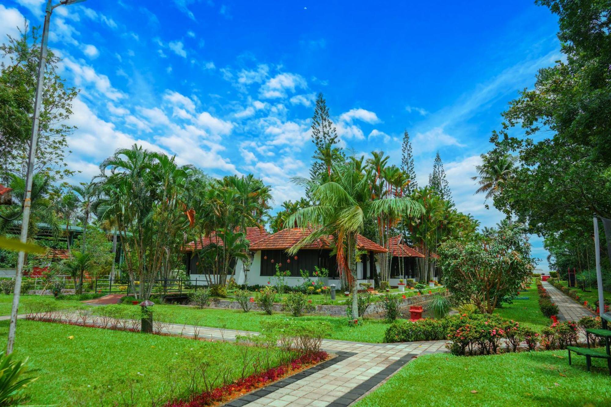 Paradise Heritage Resort Kumarakom Dış mekan fotoğraf