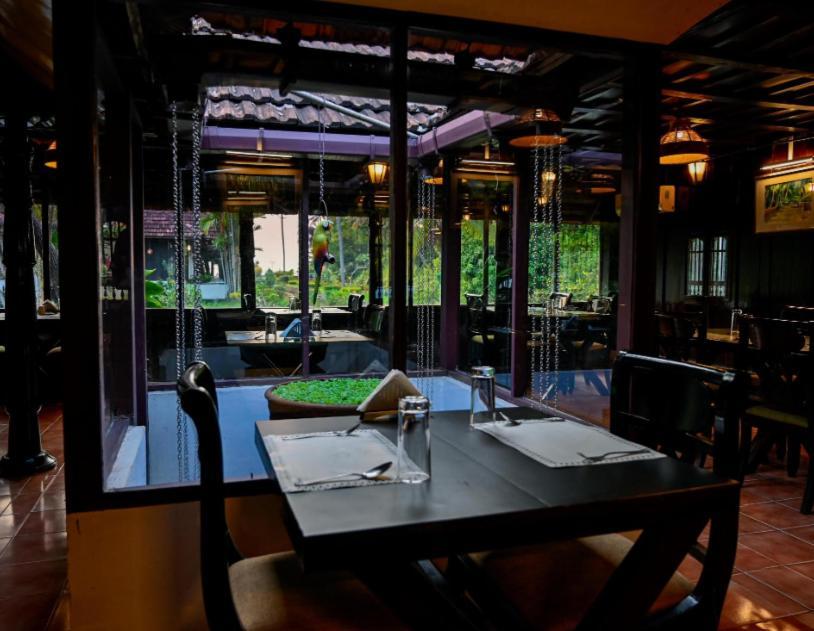 Paradise Heritage Resort Kumarakom Dış mekan fotoğraf